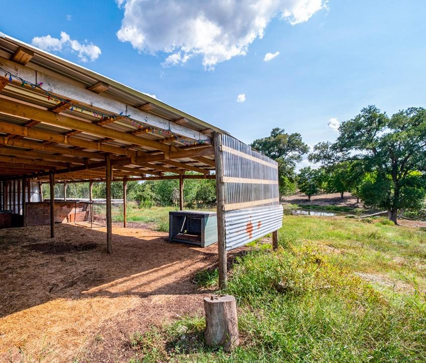 233 The Ranch Rd, Del Valle, TX 78617