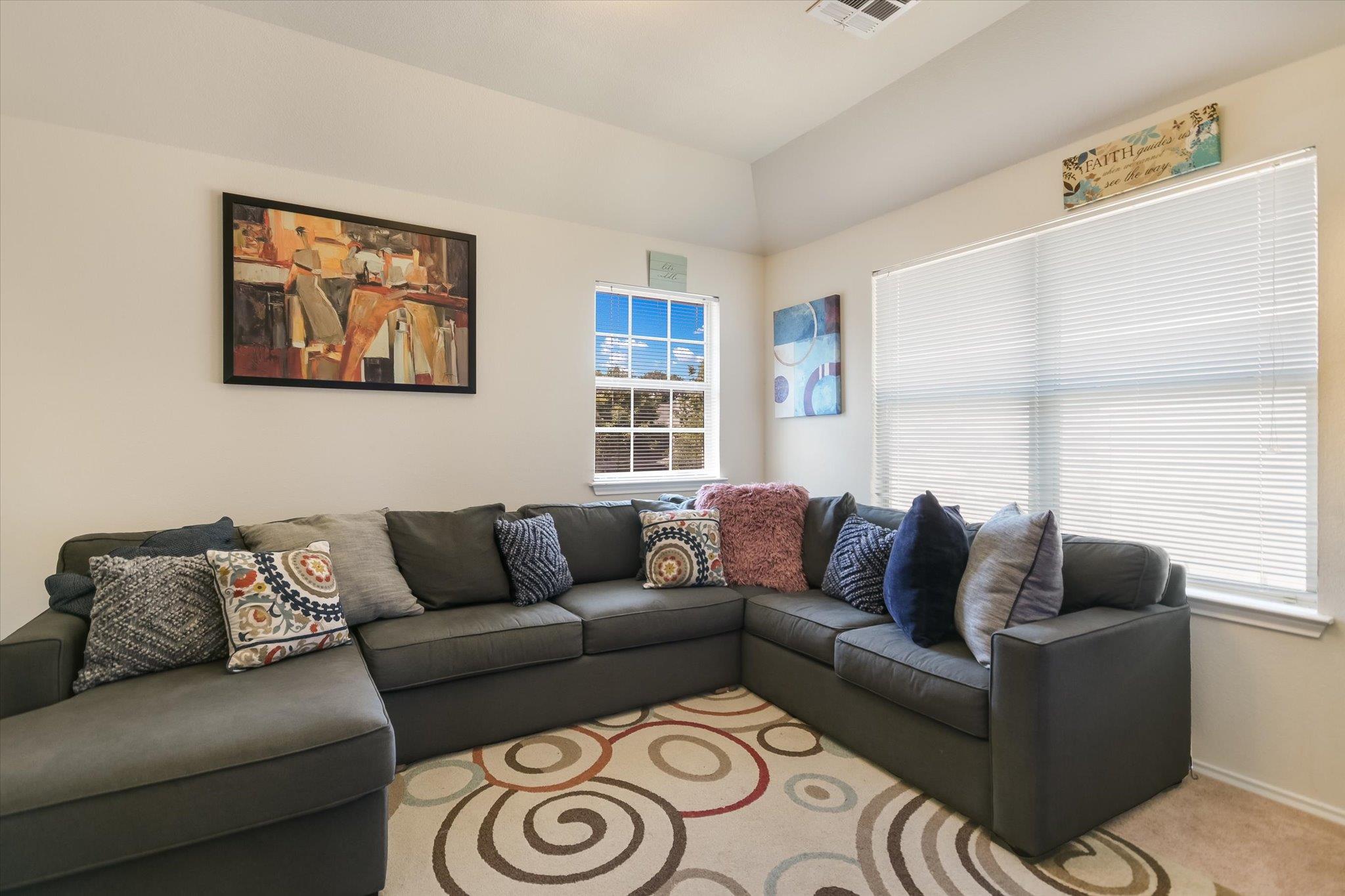 620 Mourning Dove Ln, Leander, TX 78641