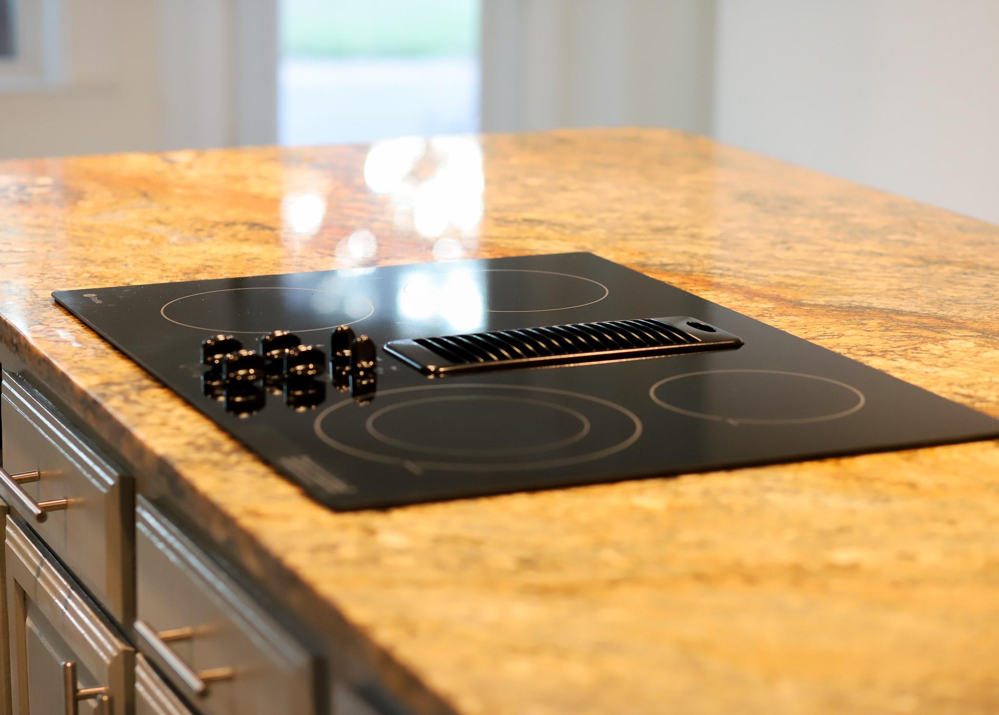 11216 Crossland Dr, Austin, TX 78726