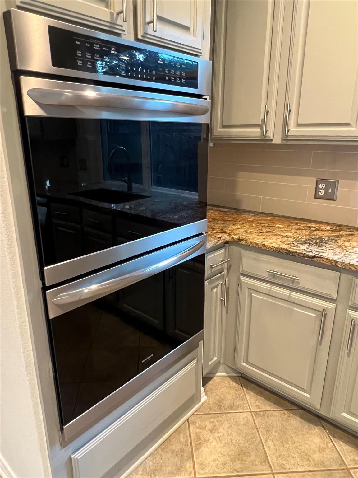 11216 Crossland Dr, Austin, TX 78726