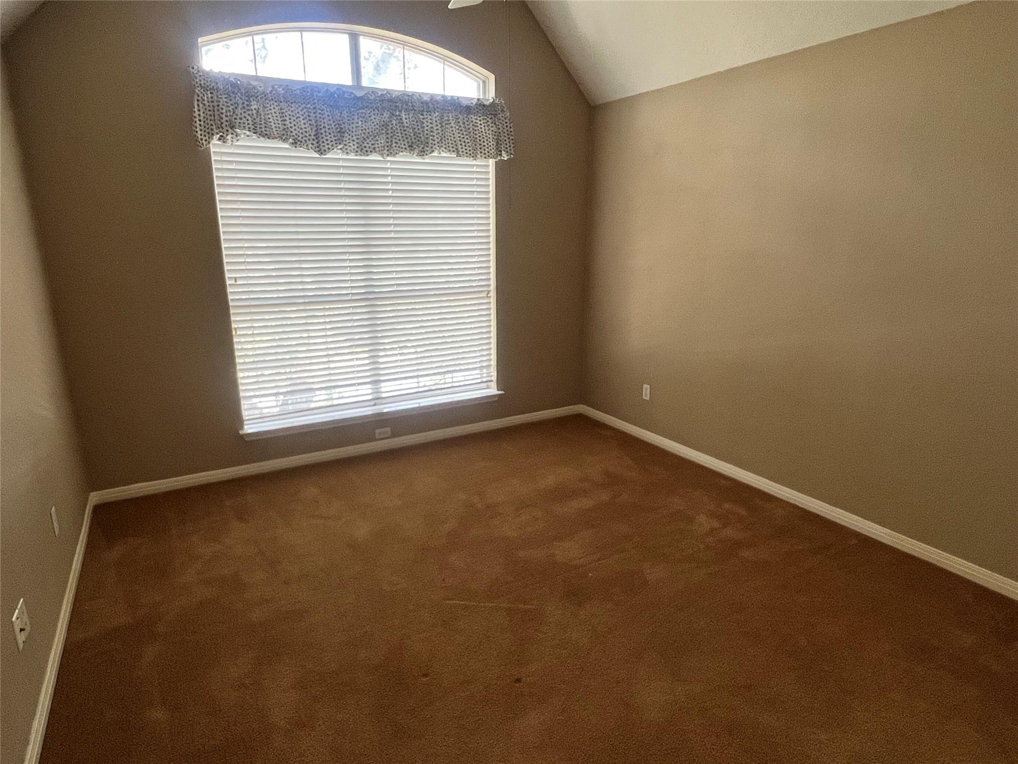 11216 Crossland Dr, Austin, TX 78726