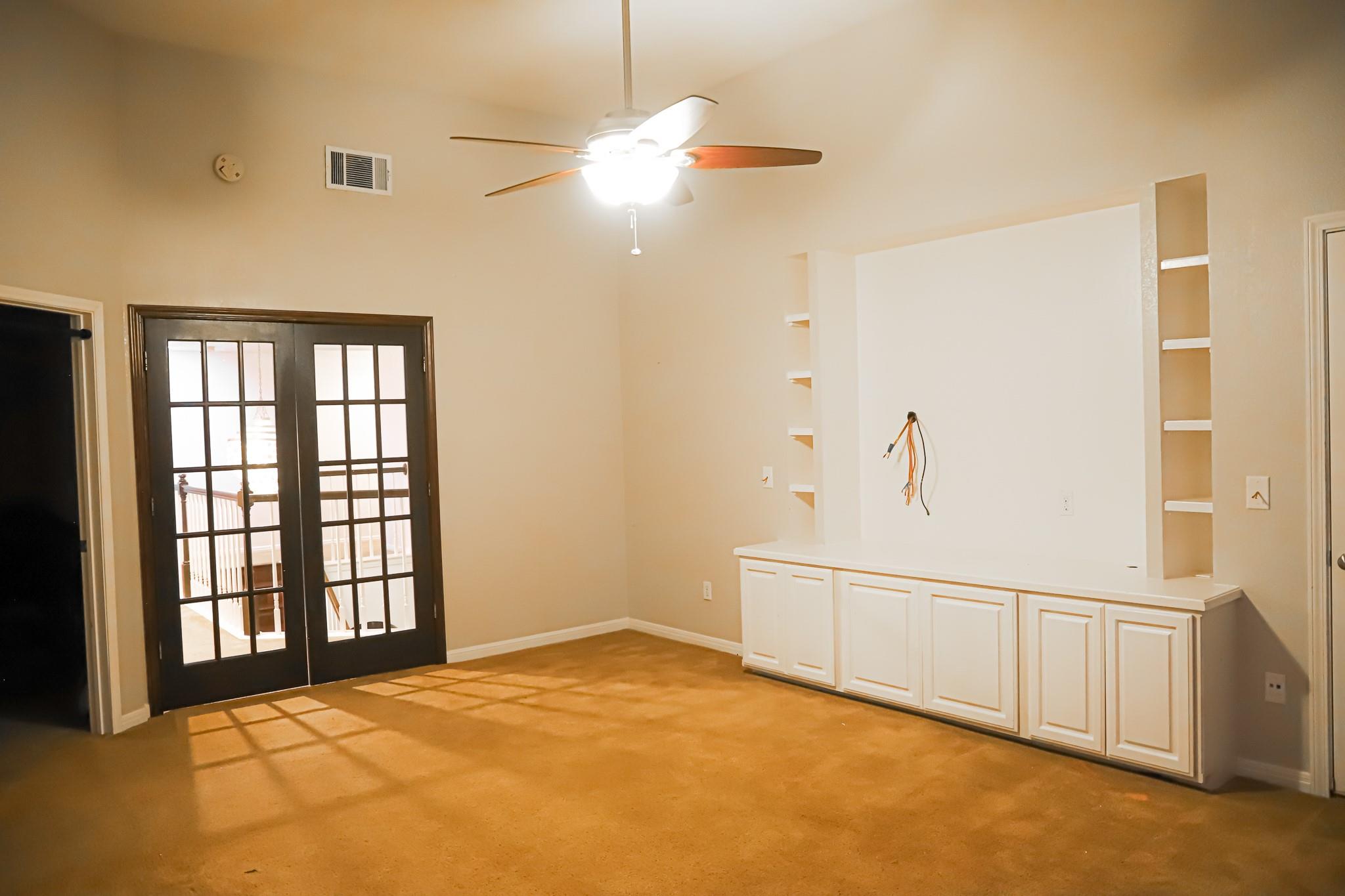 11216 Crossland Dr, Austin, TX 78726