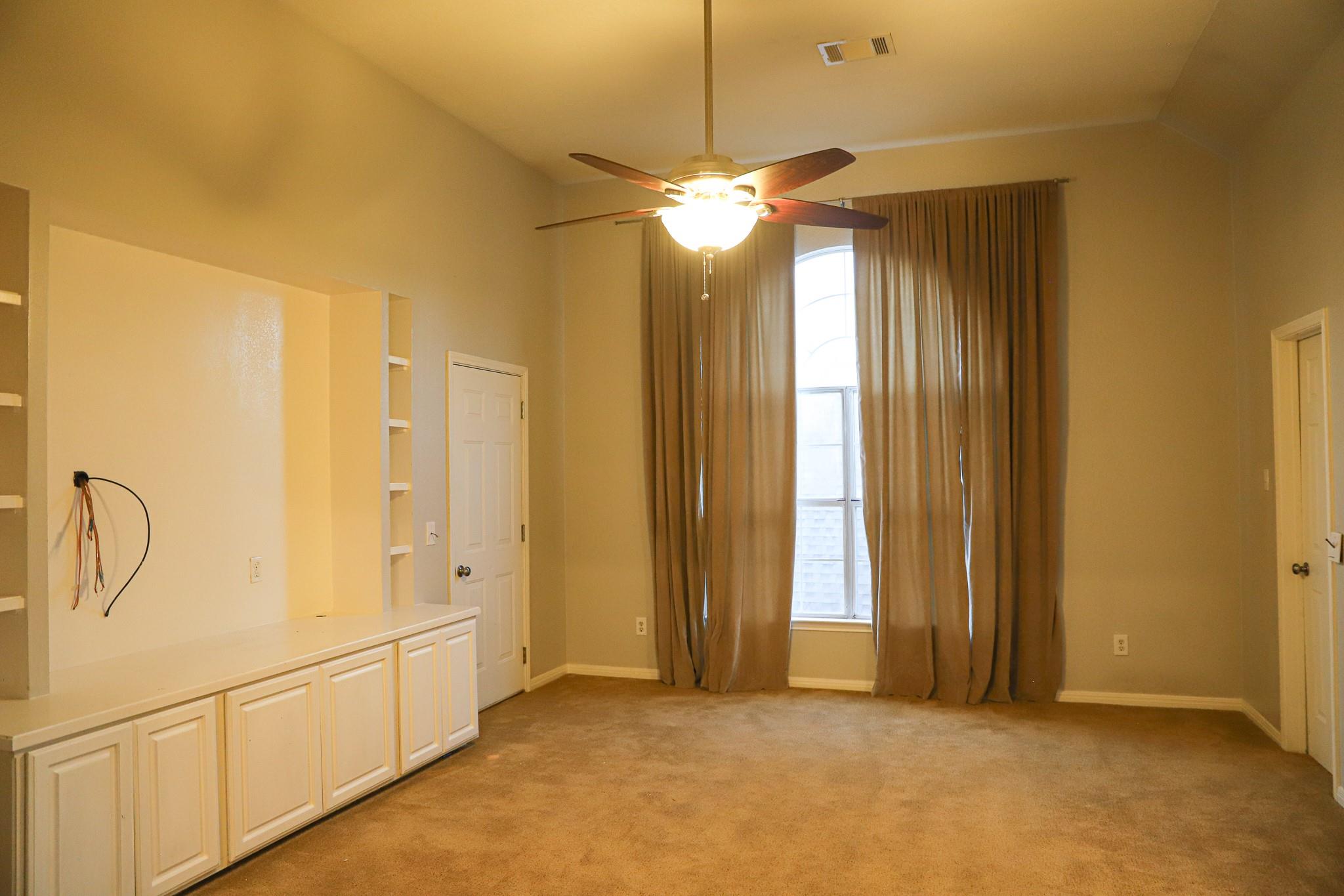 11216 Crossland Dr, Austin, TX 78726