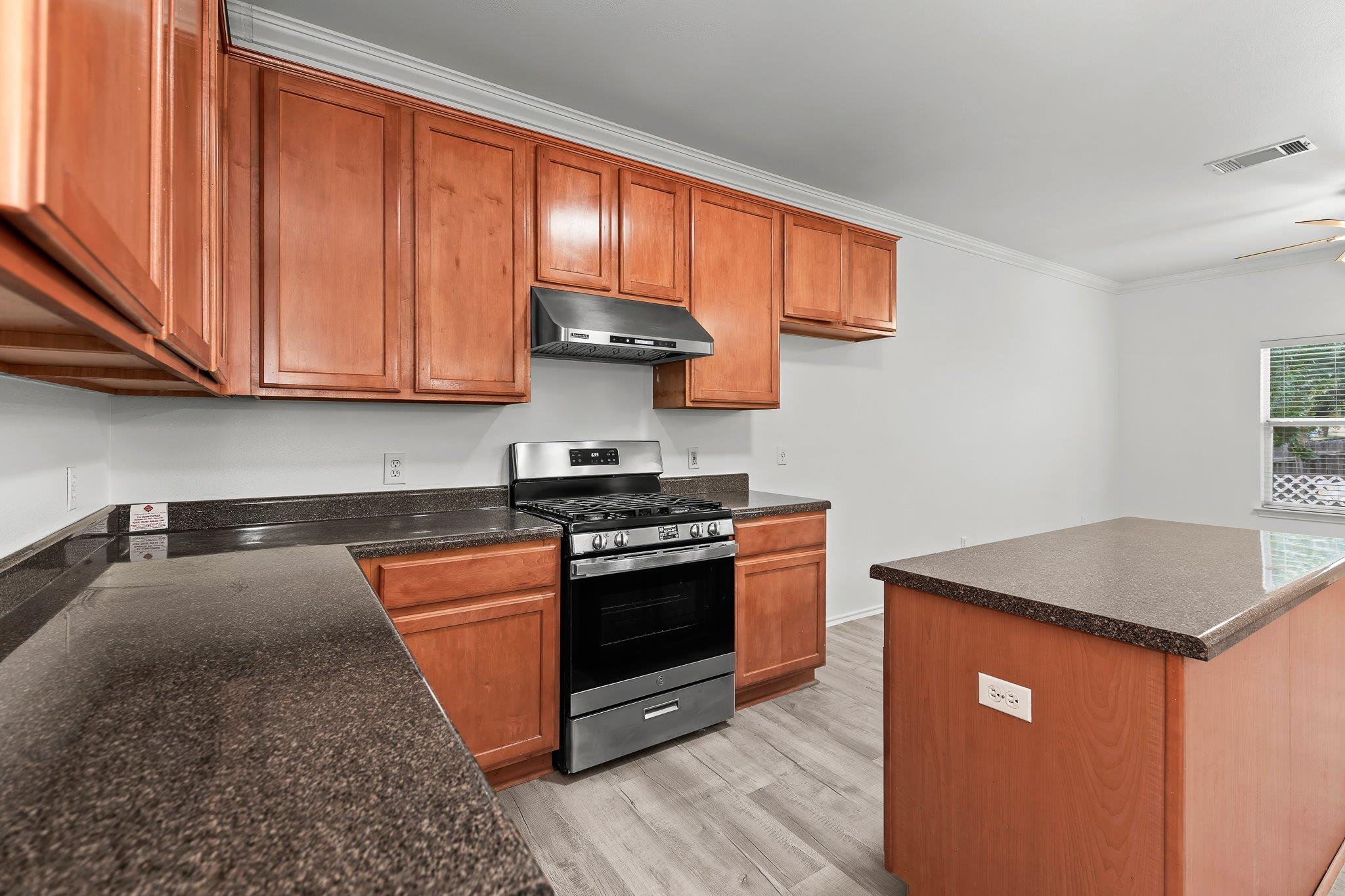 6700 Tulloch Way, Austin, TX 78754