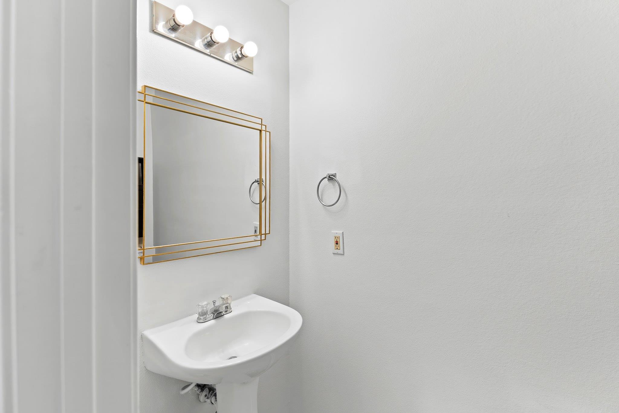 6700 Tulloch Way, Austin, TX 78754