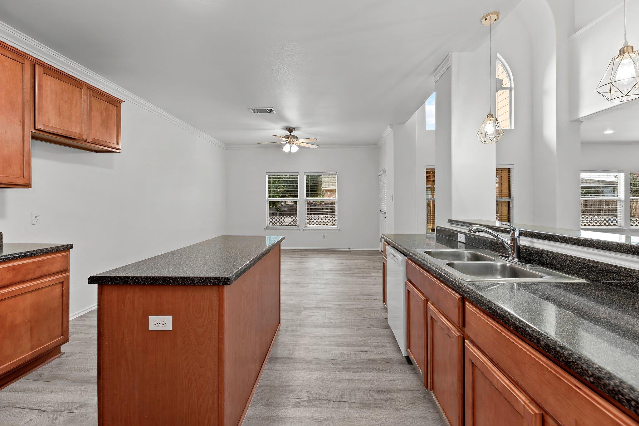 6700 Tulloch Way, Austin, TX 78754