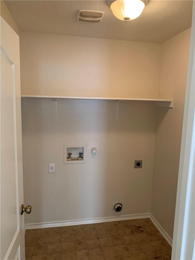 1605 Lit Candle Cv, Leander, TX 78641