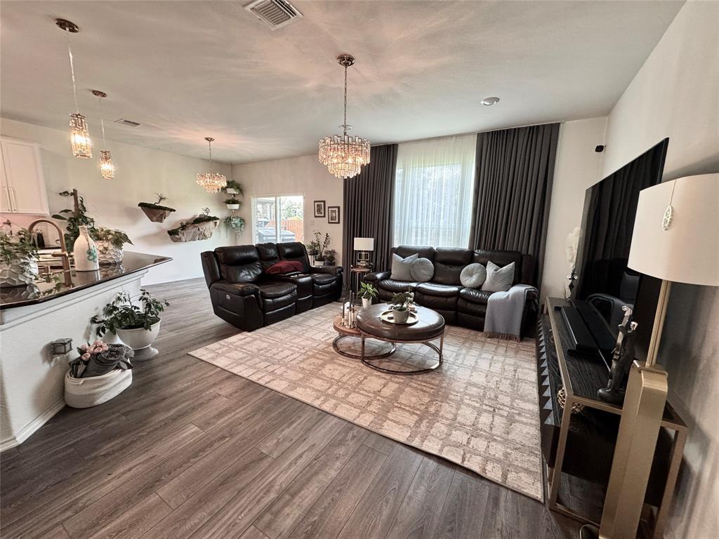 1121 Arbor Acres Loop, Leander, TX 78641