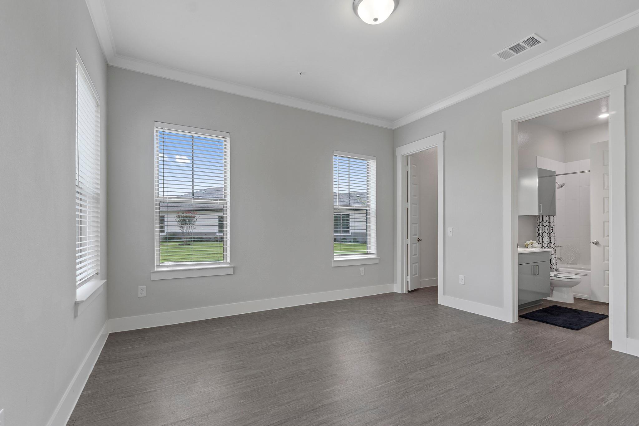 476 Suffield Dr # 411, Buda, TX 78610