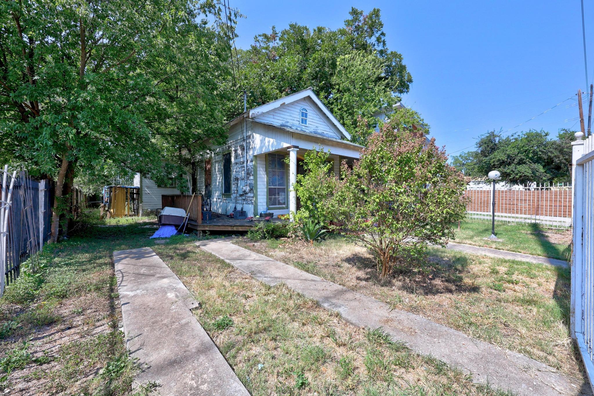 2907 E 5th St, Austin, TX 78702