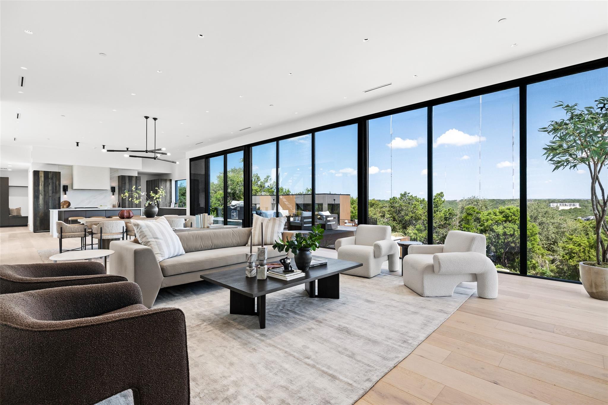 2404 Camino Alto Rd, Austin, TX 78746