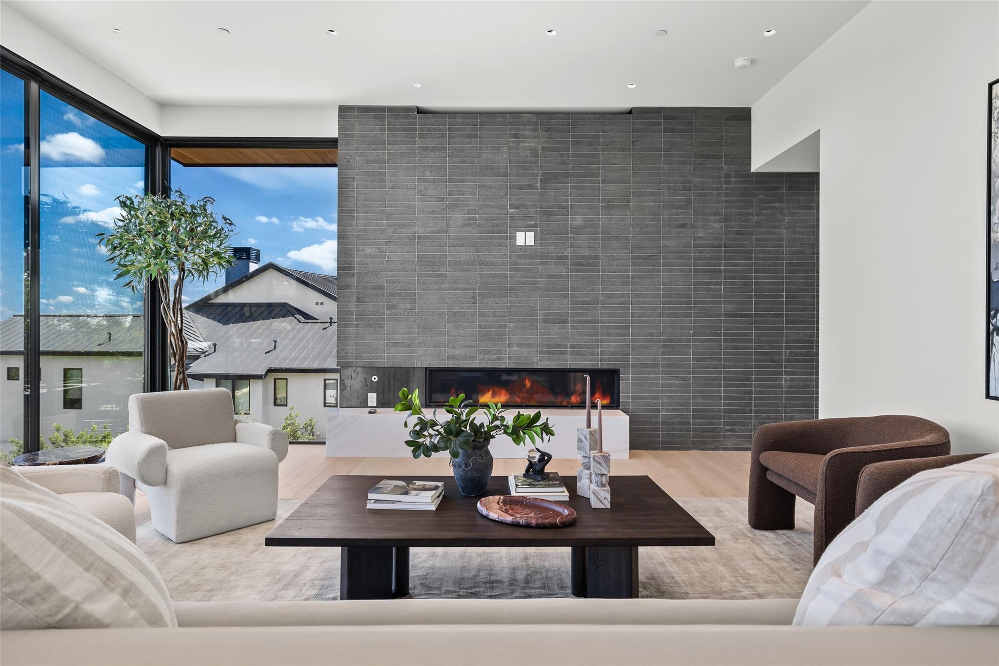 2404 Camino Alto Rd, Austin, TX 78746