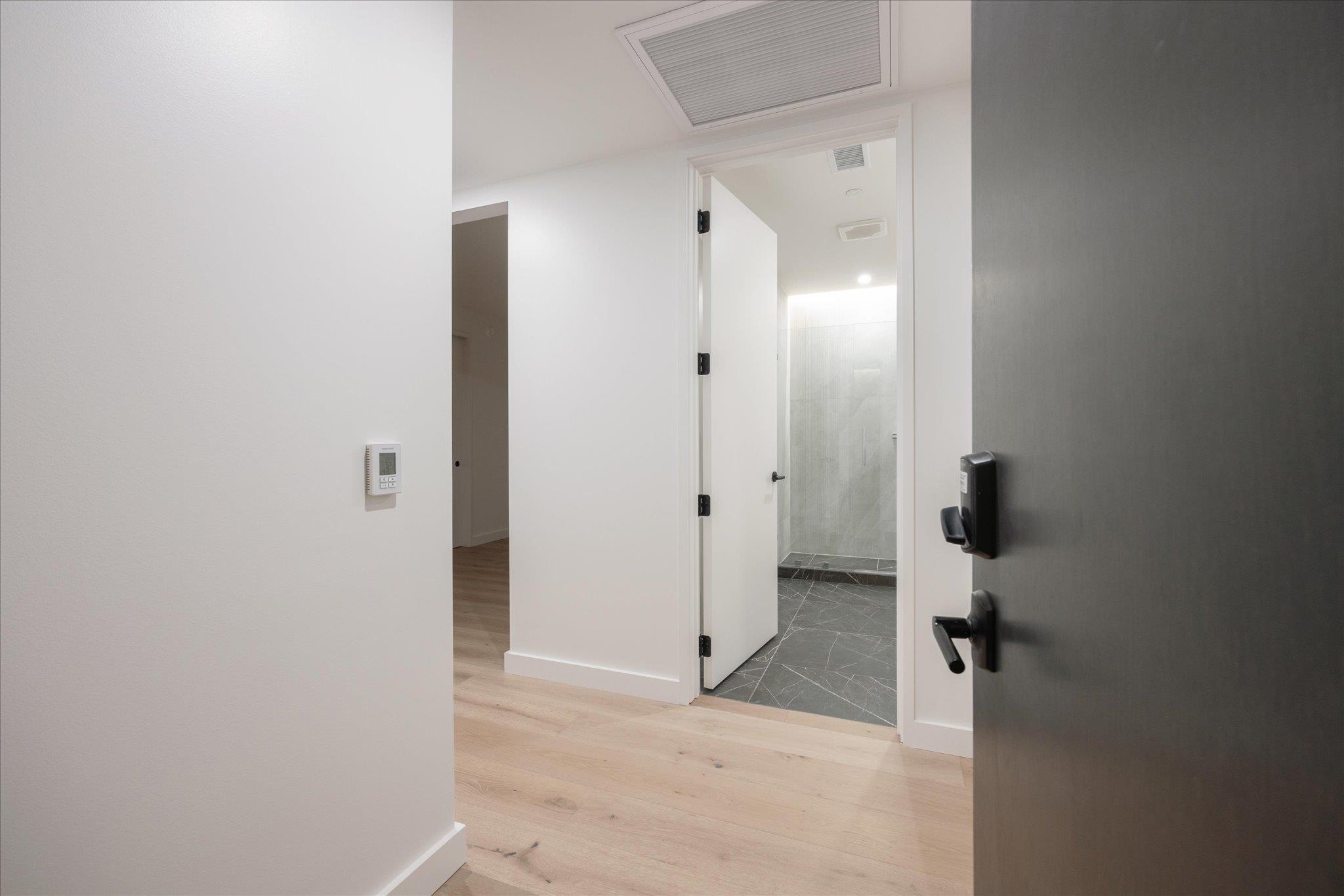 610 Davis St # 2706, Austin, TX 78701