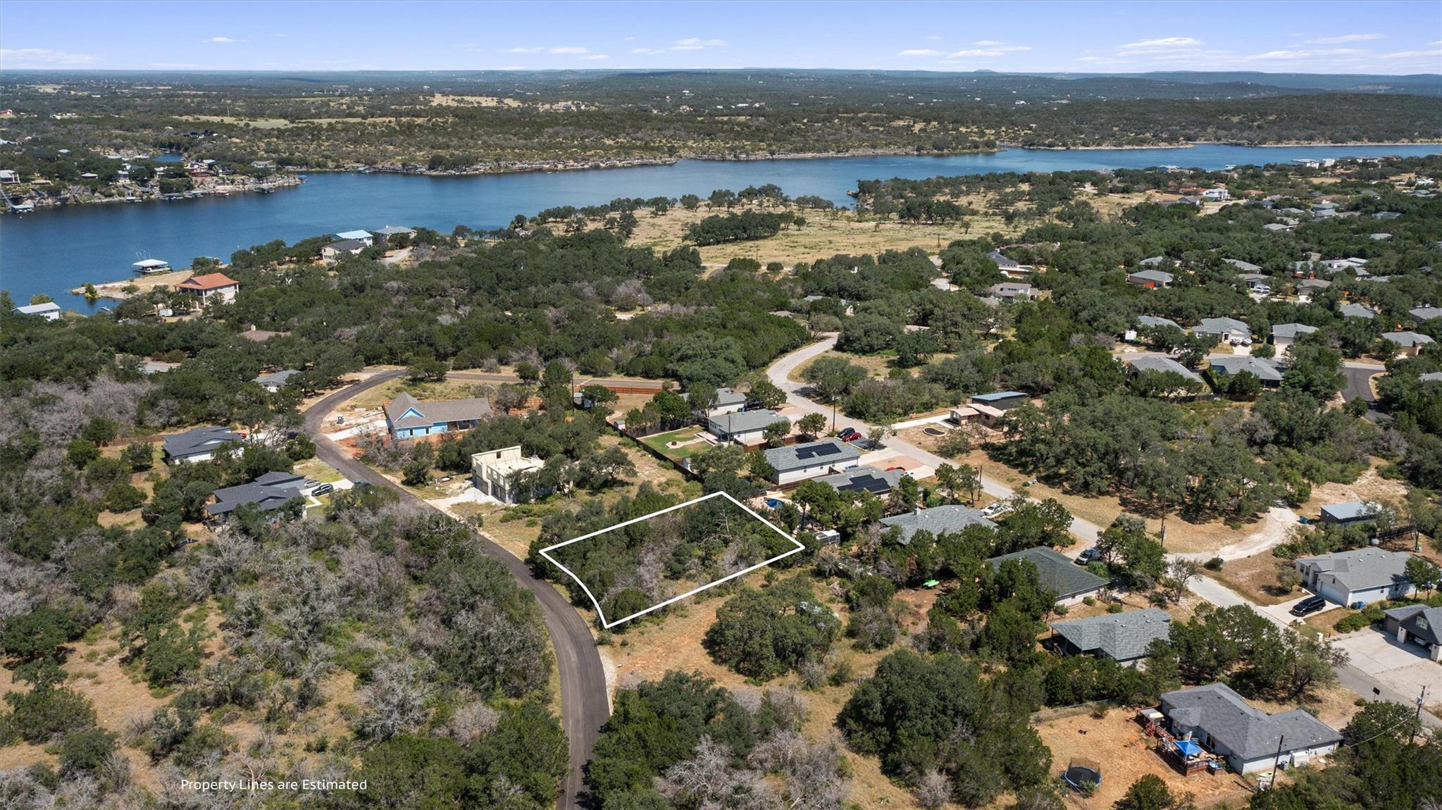 21710 Cardinal Ave, Lago Vista, TX 78645