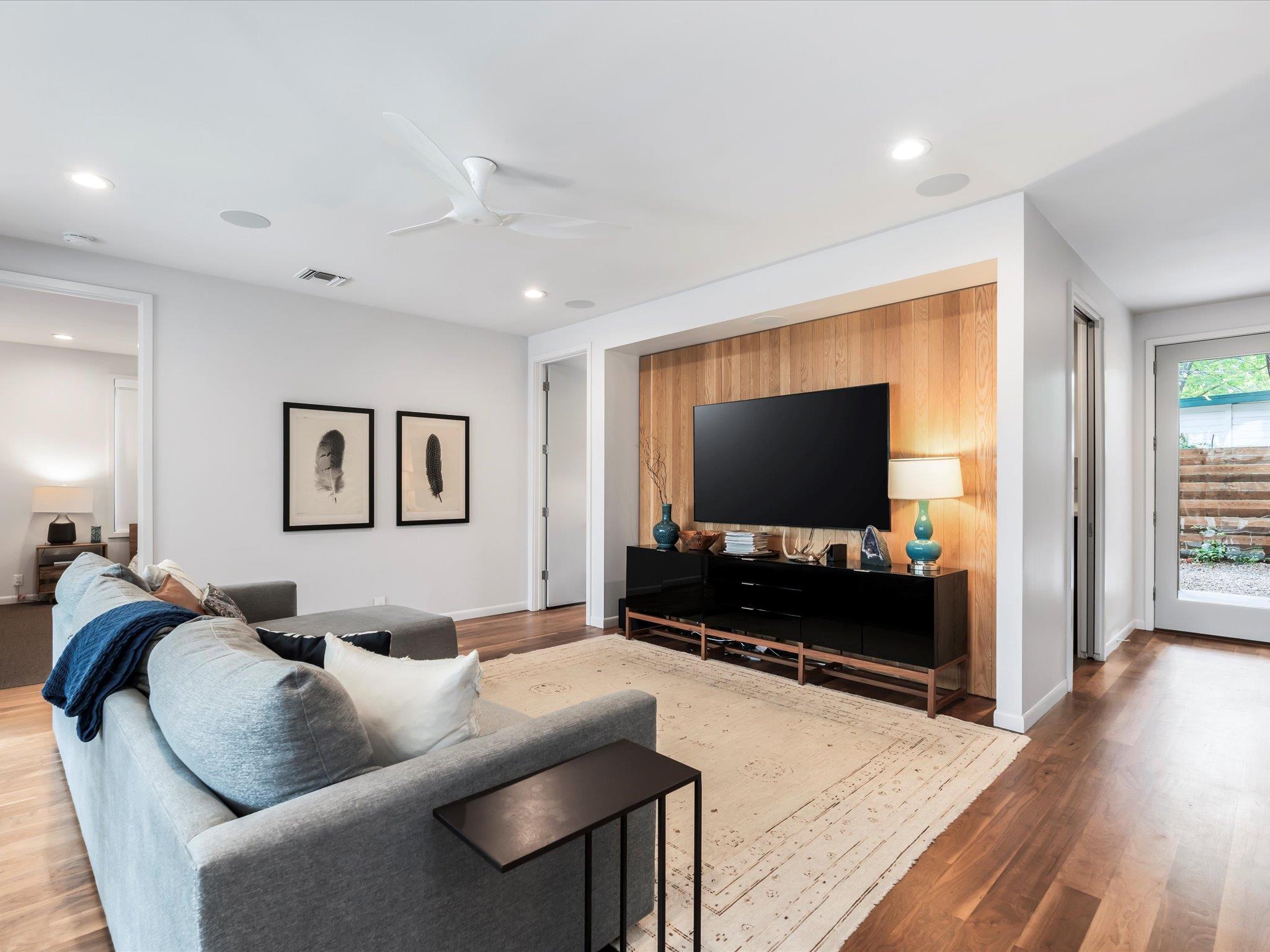 1703 Dexter St, Austin, TX 78704