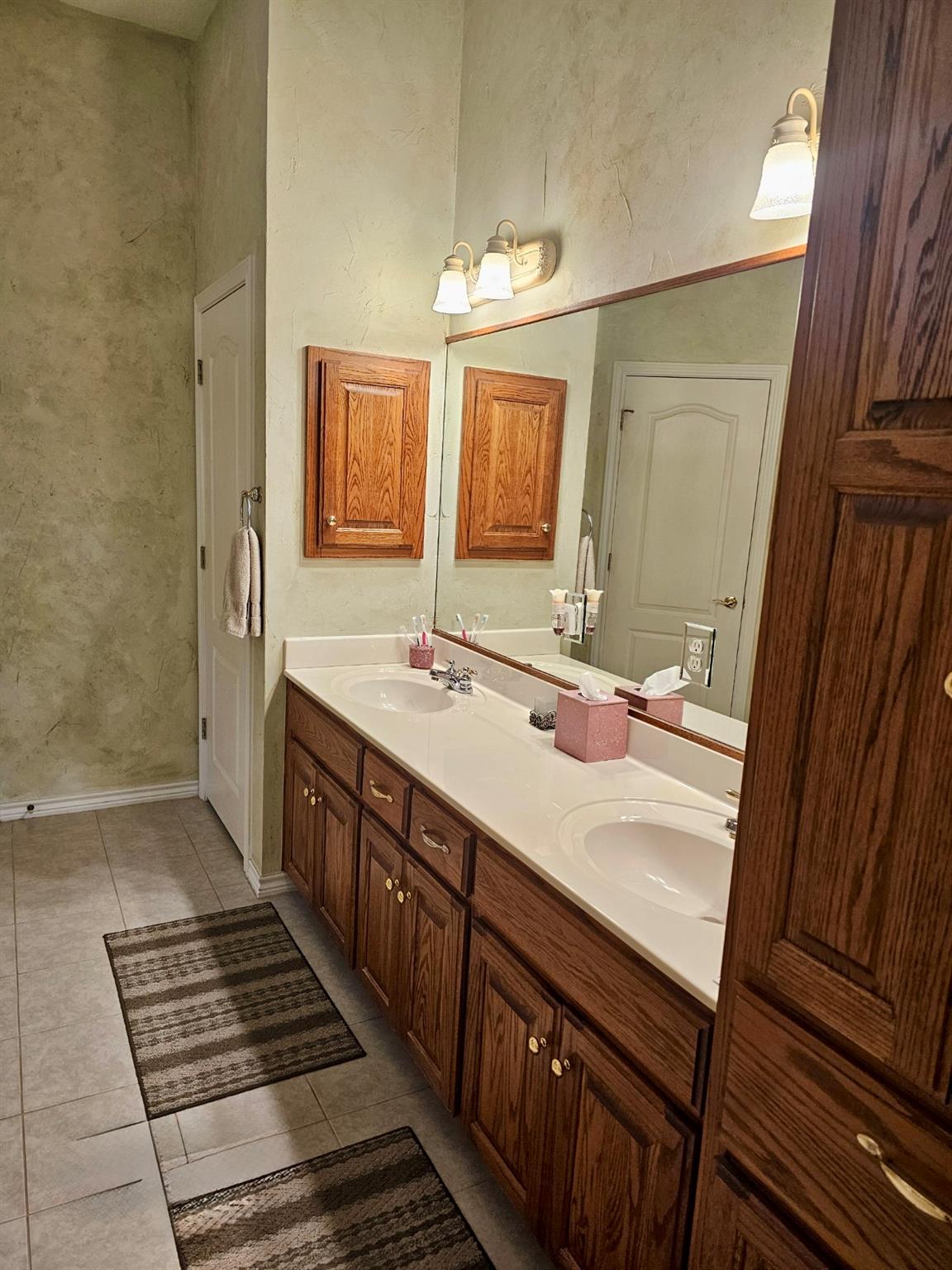 101 Texas Traditions, Georgetown, TX 78628