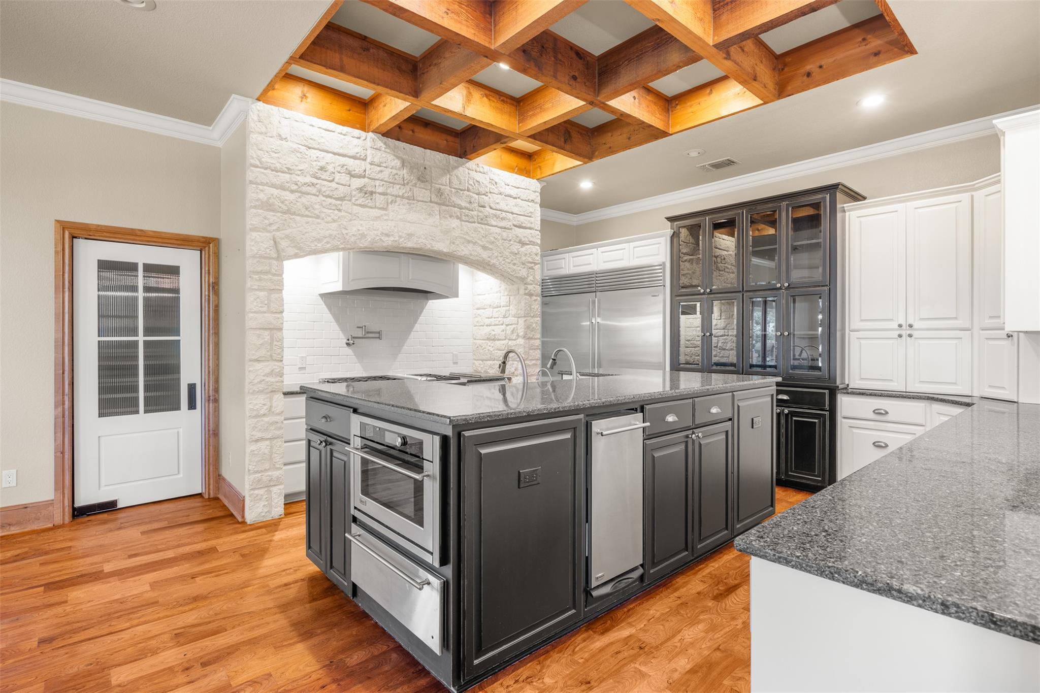 470 Inspiration Trl, Wimberley, TX 78676