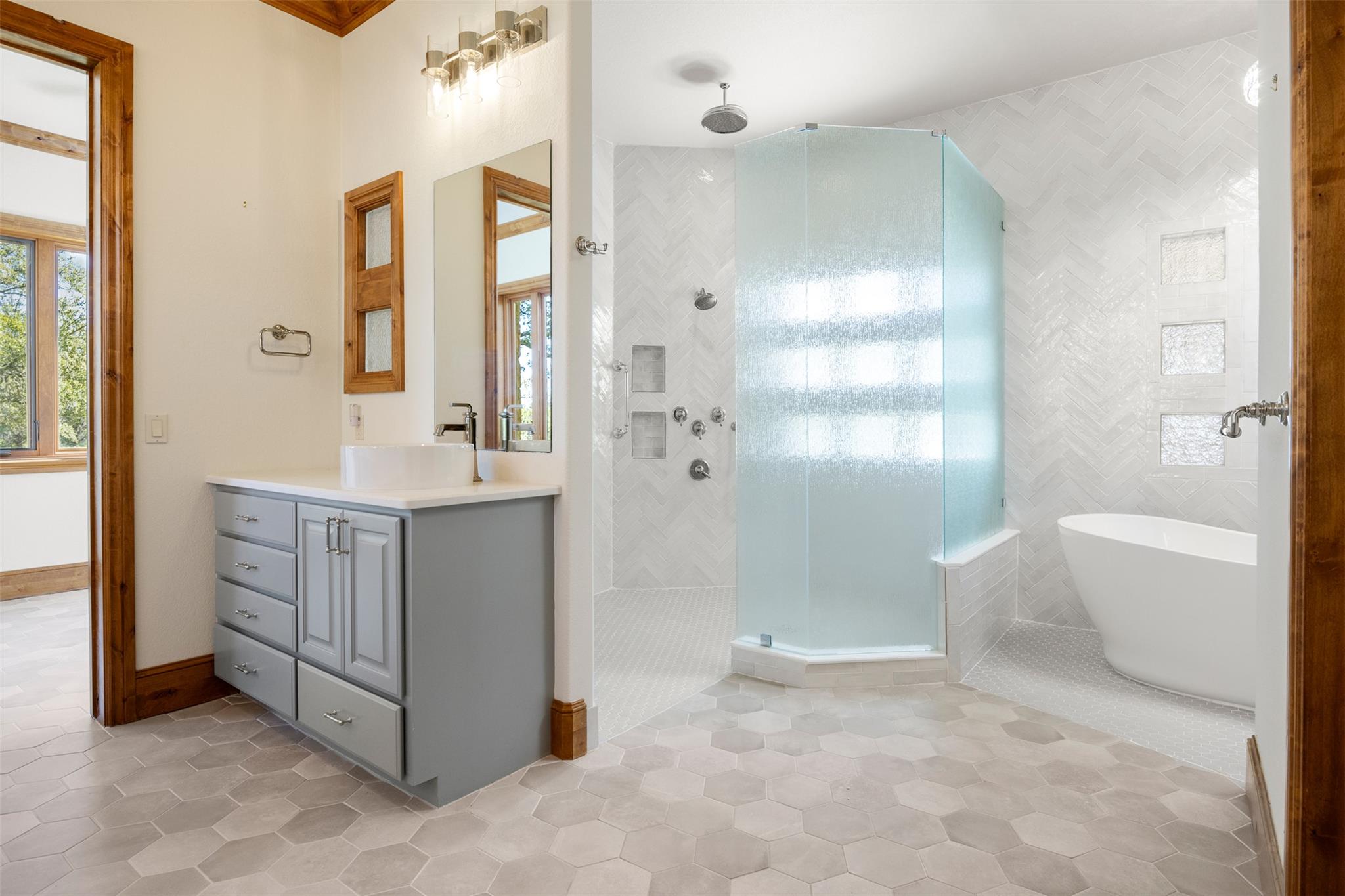 470 Inspiration Trl, Wimberley, TX 78676