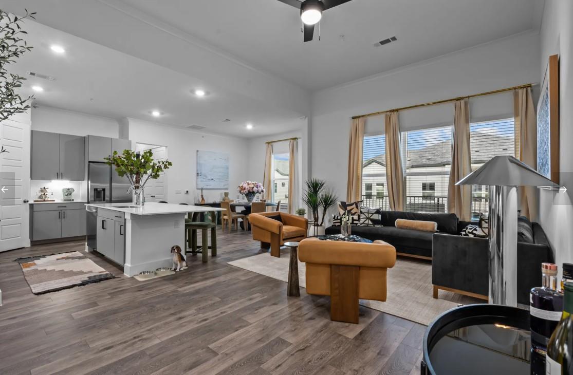 476 Suffield Dr # 132, Buda, TX 78610