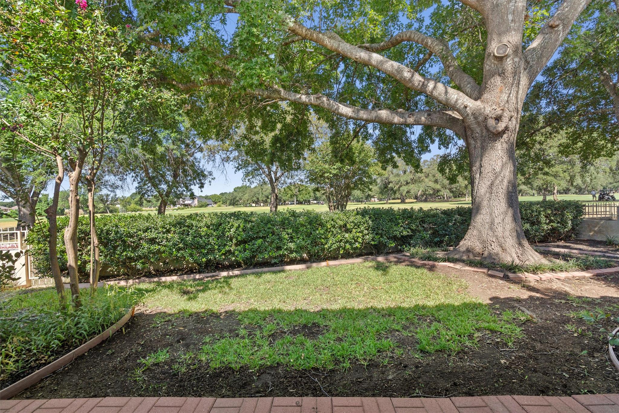 30205 Hacienda Ln, Georgetown, TX 78628