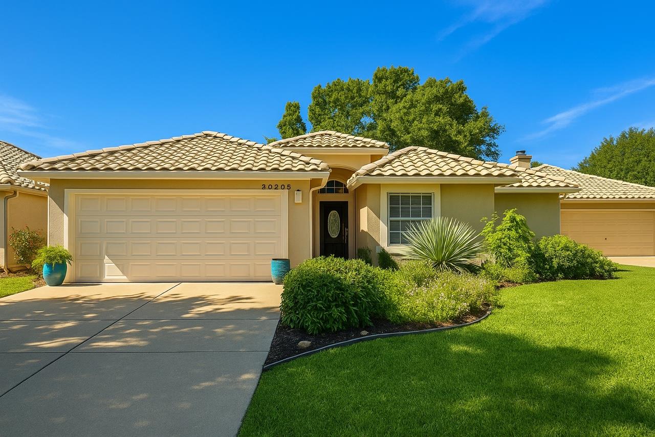 30205 Hacienda Ln, Georgetown, TX 78628