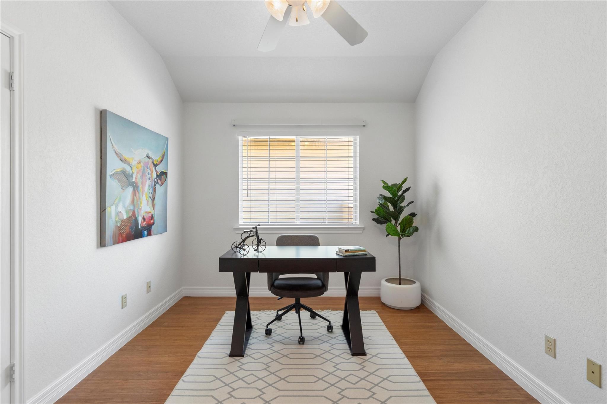 30205 Hacienda Ln, Georgetown, TX 78628