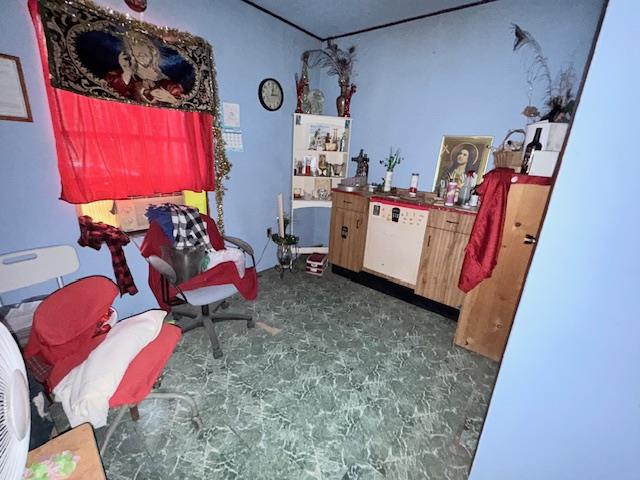 413 SW 1st St, Waelder, TX 78959