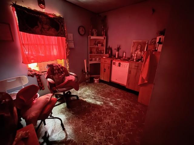 413 SW 1st St, Waelder, TX 78959