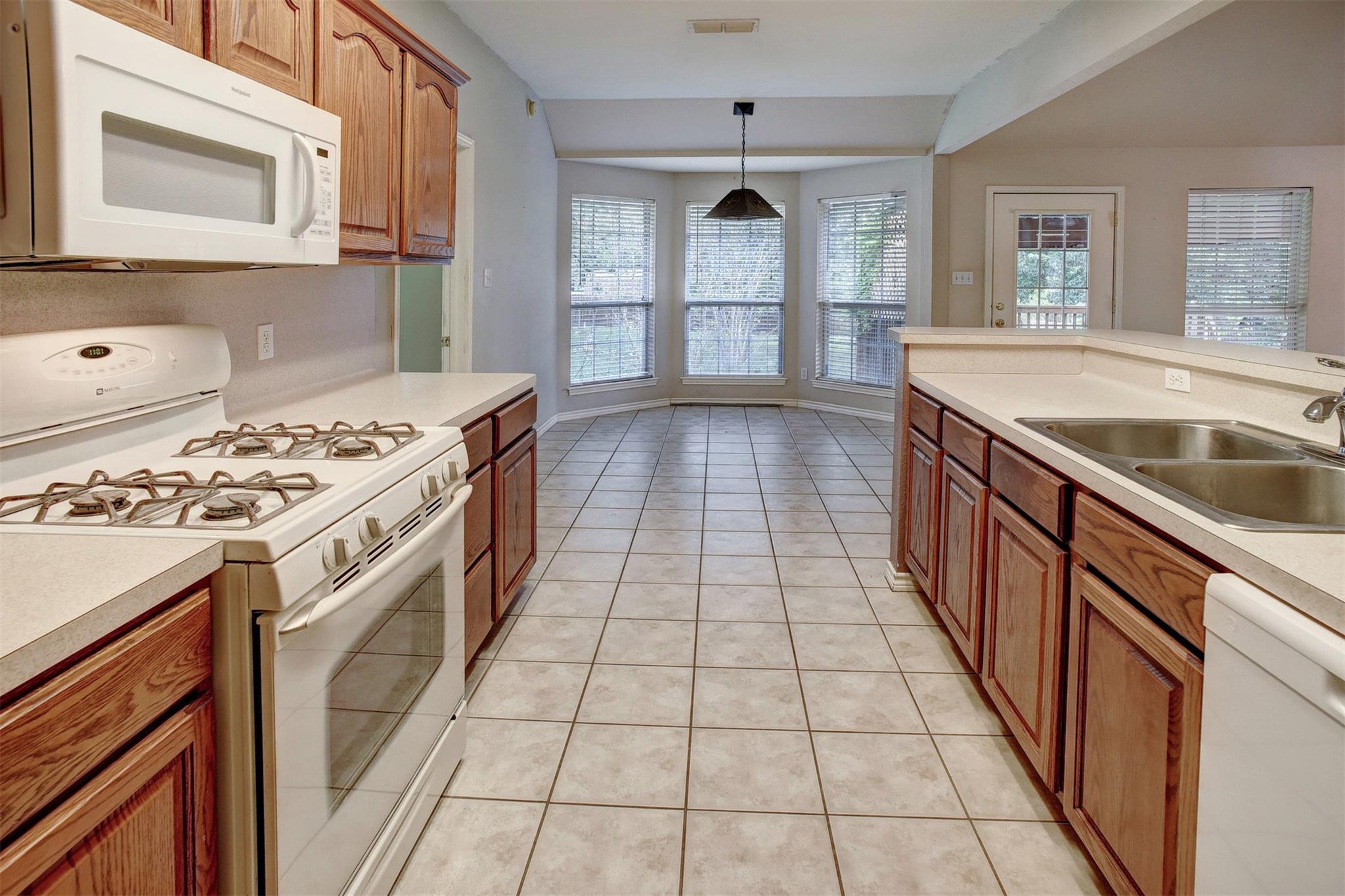 118 Kaneohe Dr, Bastrop, TX 78602