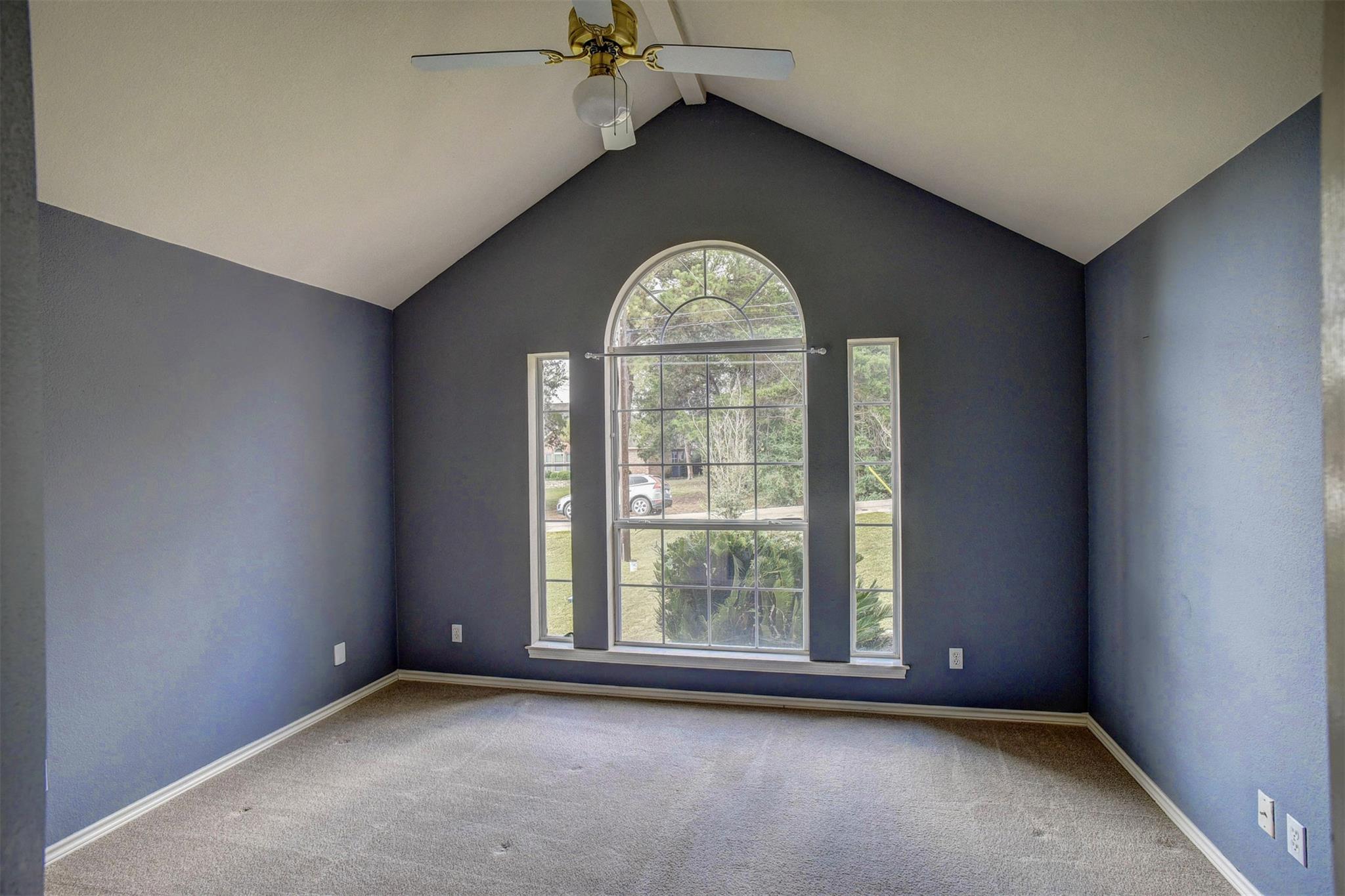 118 Kaneohe Dr, Bastrop, TX 78602