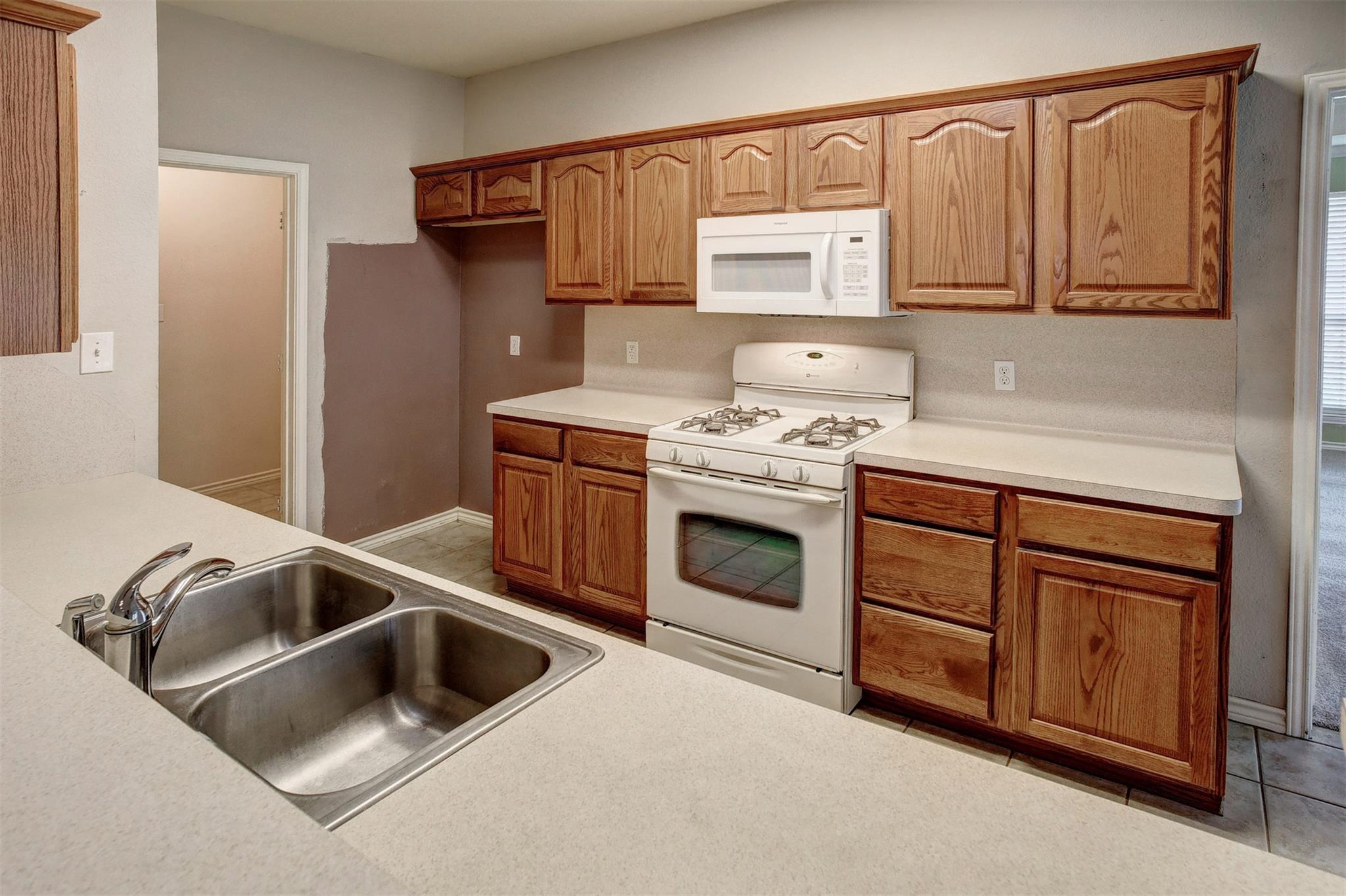 118 Kaneohe Dr, Bastrop, TX 78602