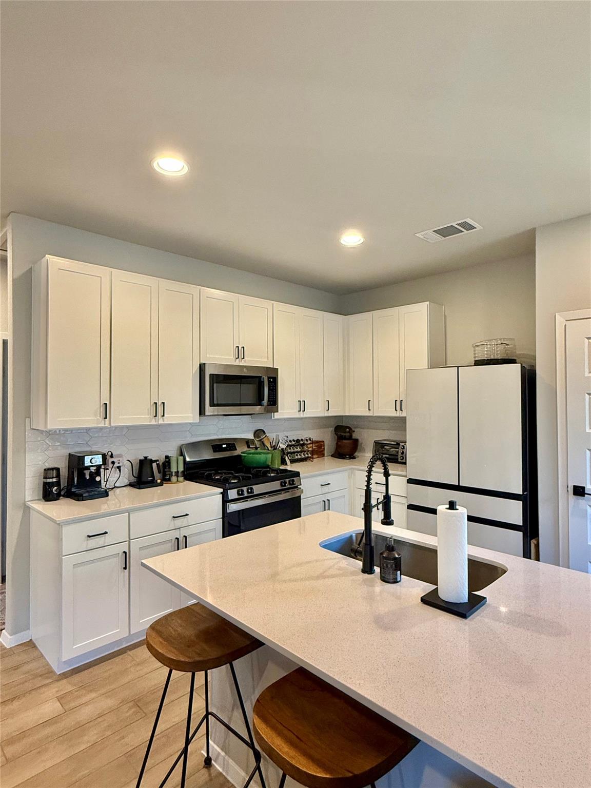 5216 Lomasso Dr, Austin, TX 78747