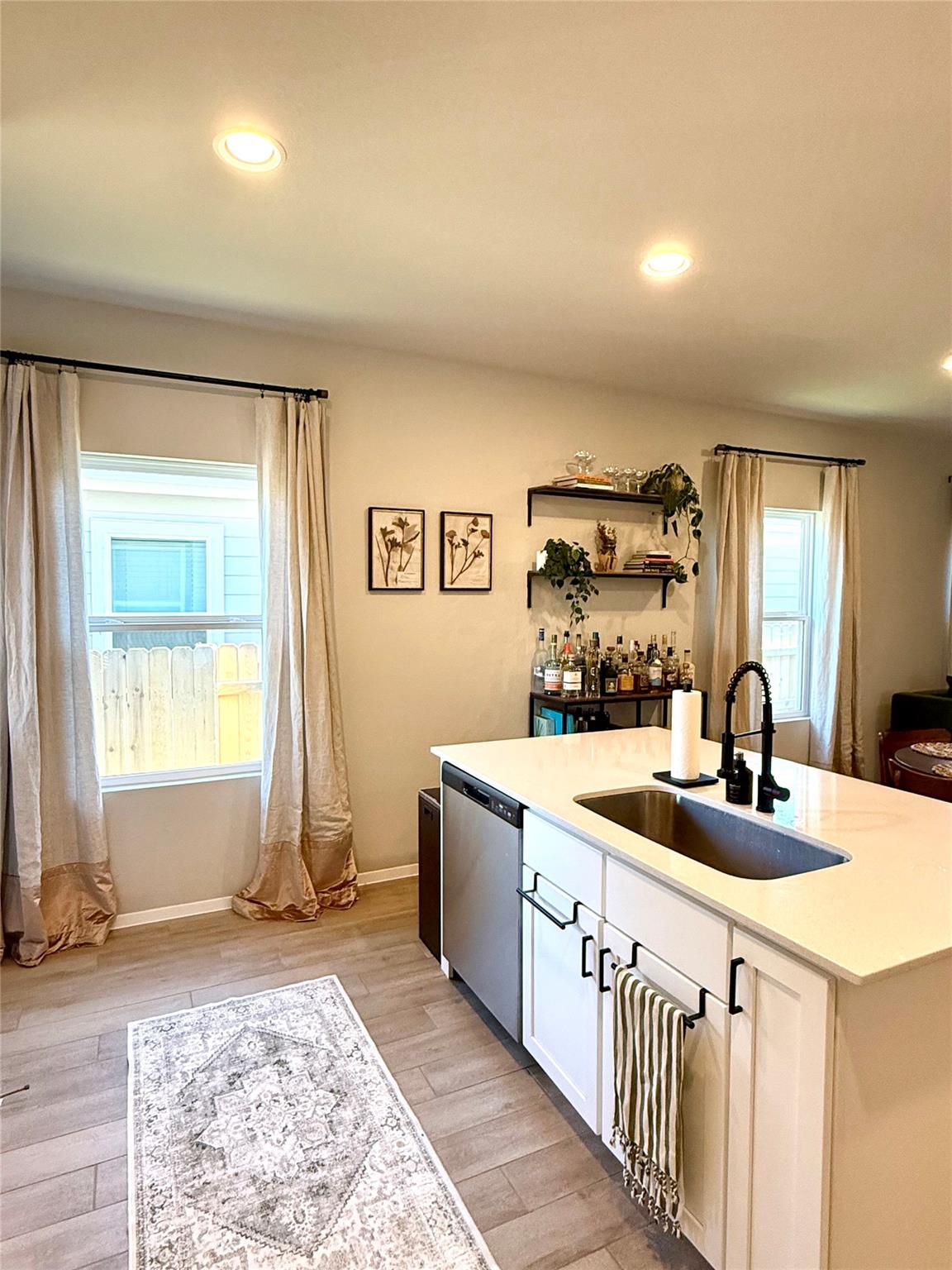 5216 Lomasso Dr, Austin, TX 78747