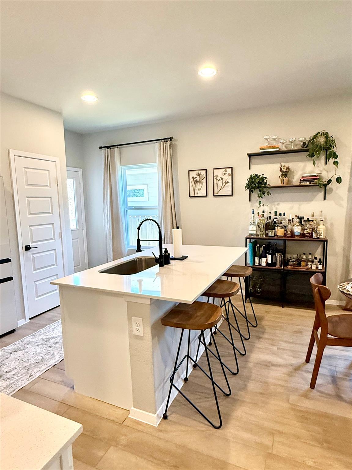 5216 Lomasso Dr, Austin, TX 78747