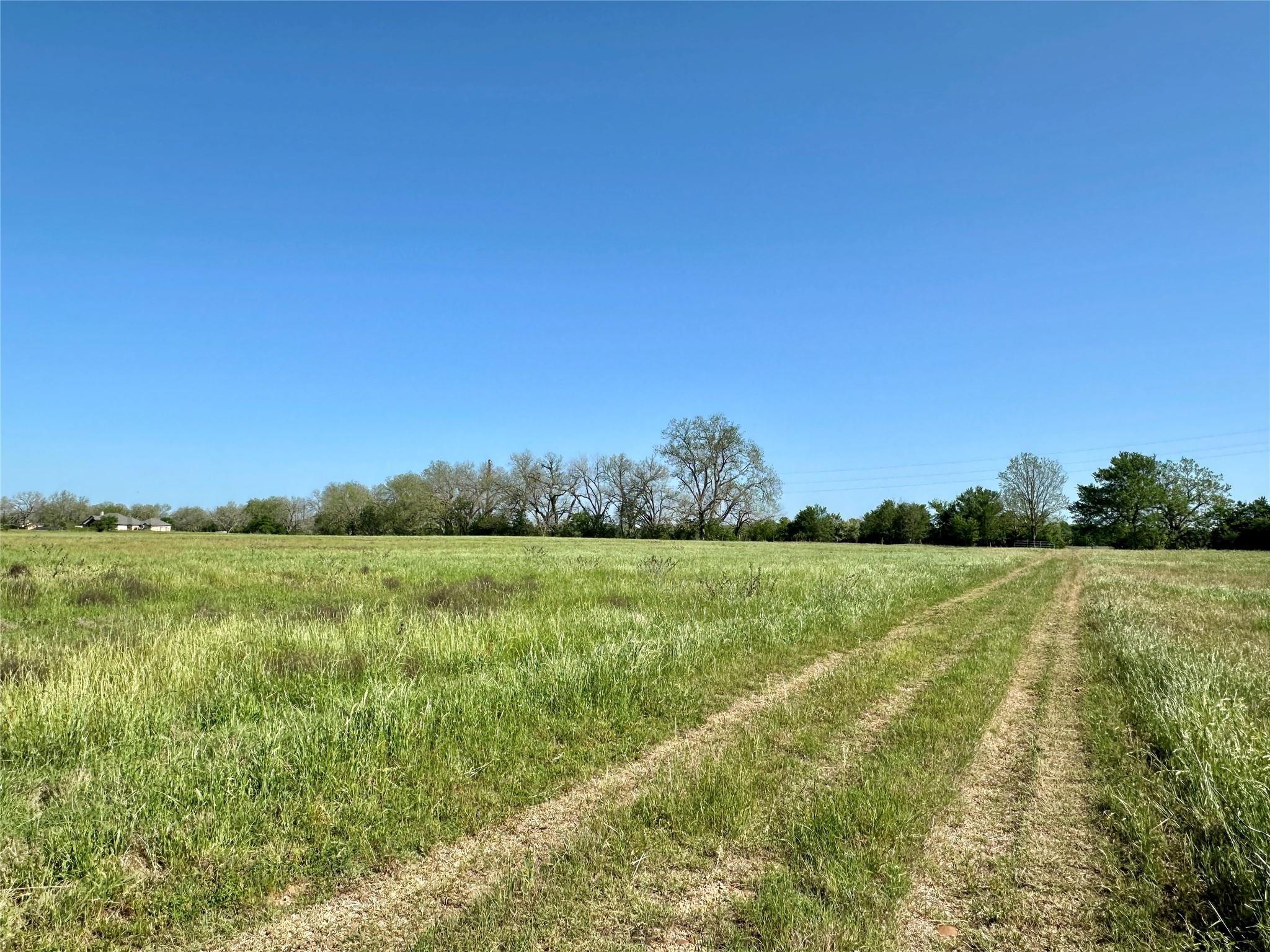 276 FM 2571, Smithville, TX 78957