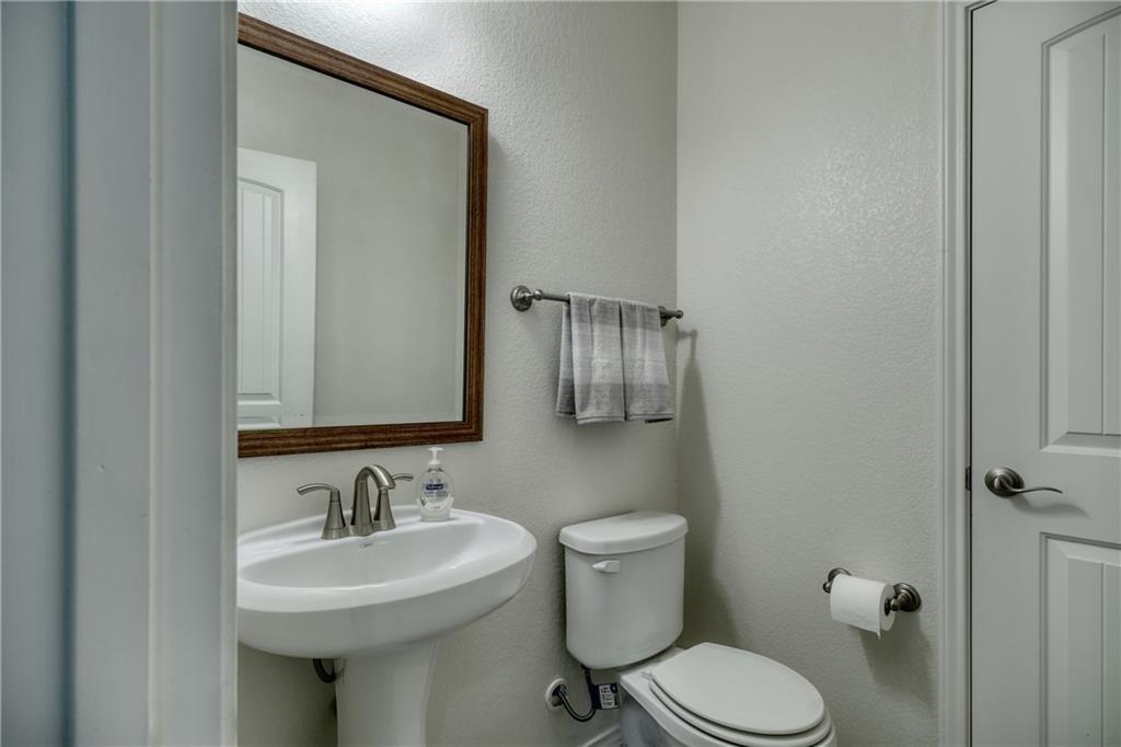 521 Bradford Ln, Hutto, TX 78634