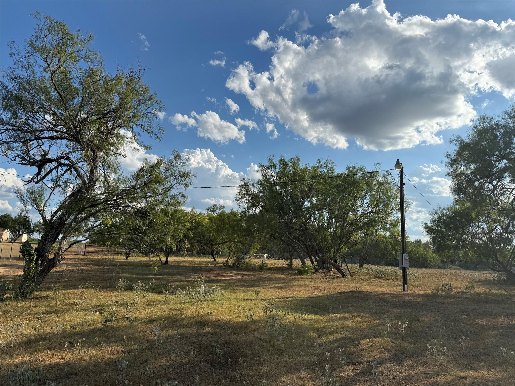 421 Zion Hill Rd, Seguin, TX 78155