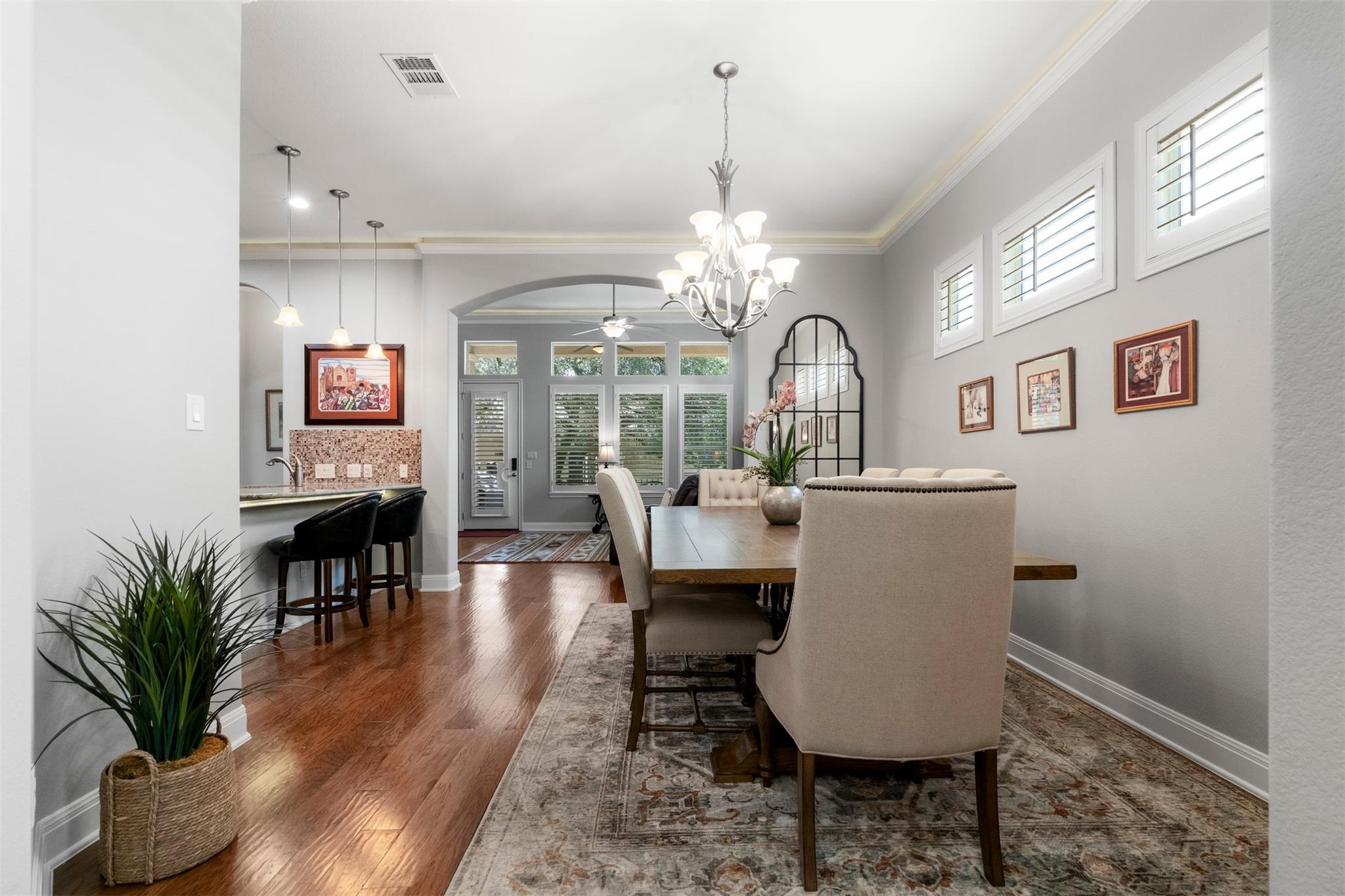 116 Perpetuation Dr, Lakeway, TX 78734