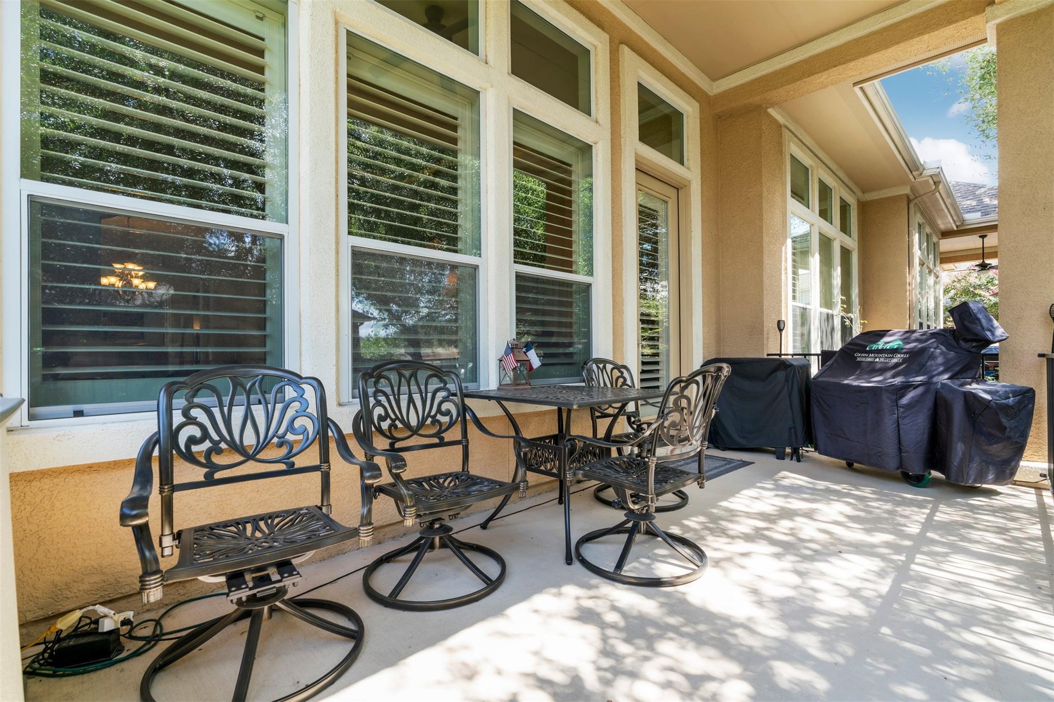 116 Perpetuation Dr, Lakeway, TX 78734