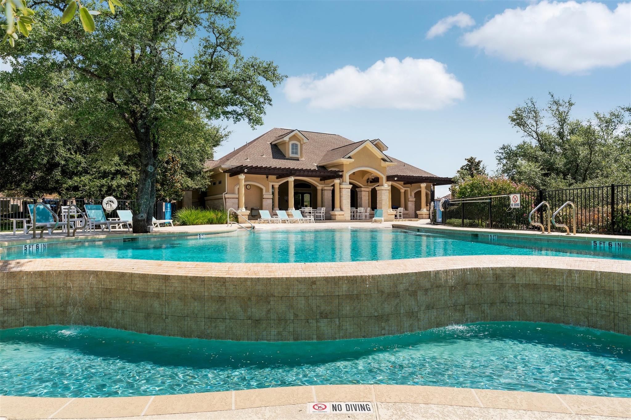 116 Perpetuation Dr, Lakeway, TX 78734