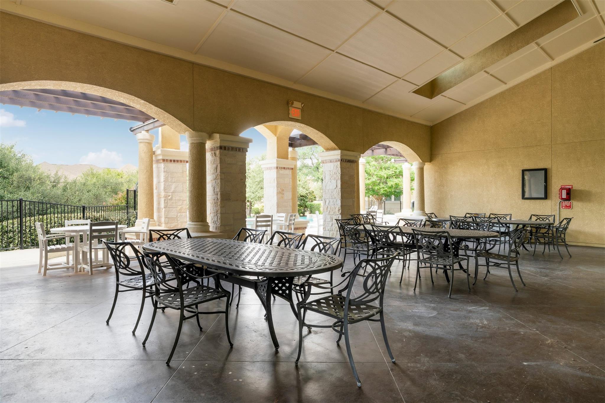 116 Perpetuation Dr, Lakeway, TX 78734