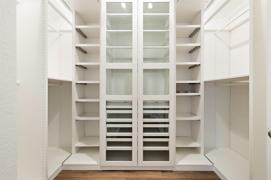 106 Stellers Swoop Dr, Cedar Creek, TX 78612