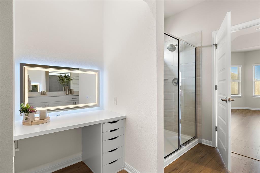 106 Stellers Swoop Dr, Cedar Creek, TX 78612