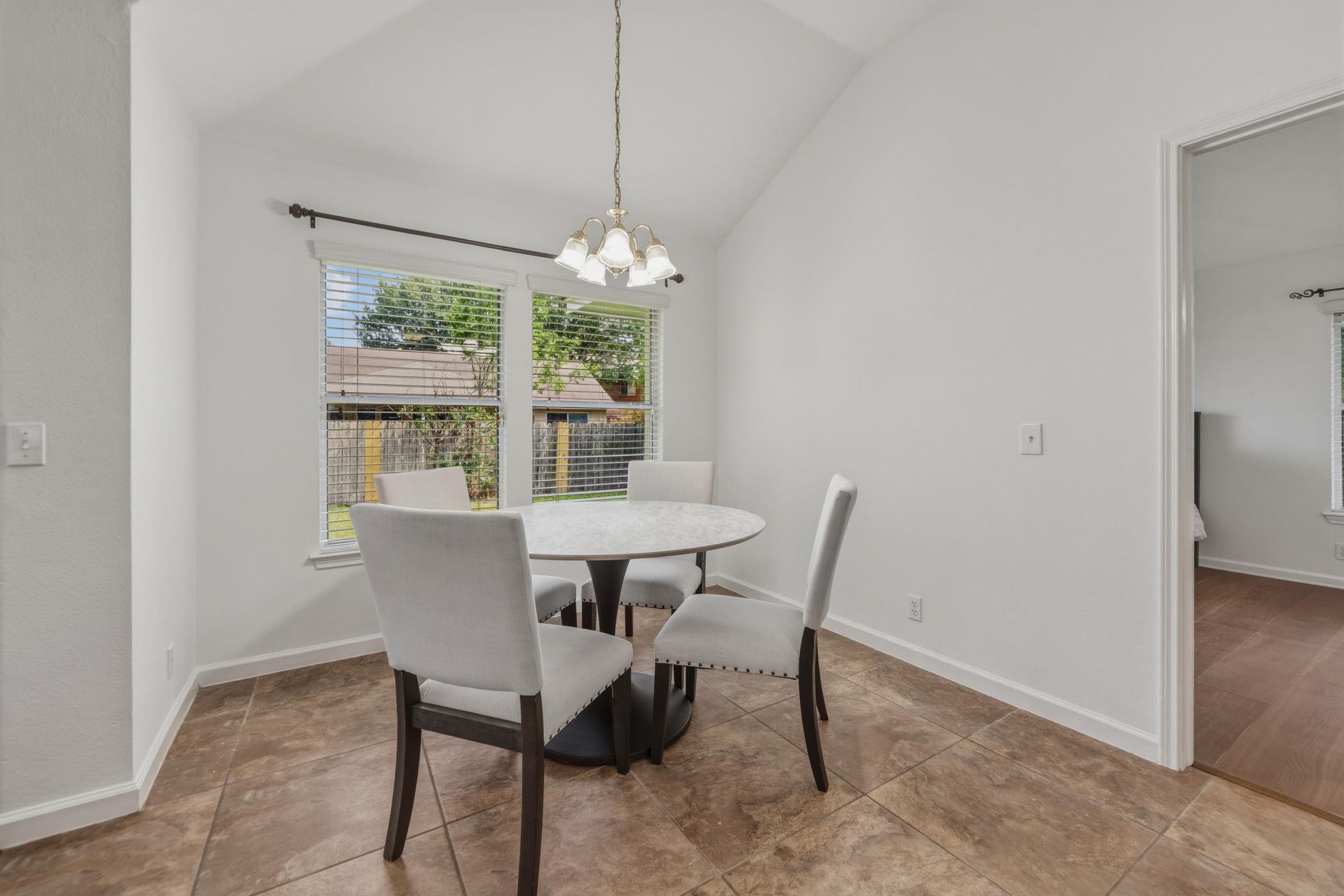 1590 Brandi Cir, Kyle, TX 78640