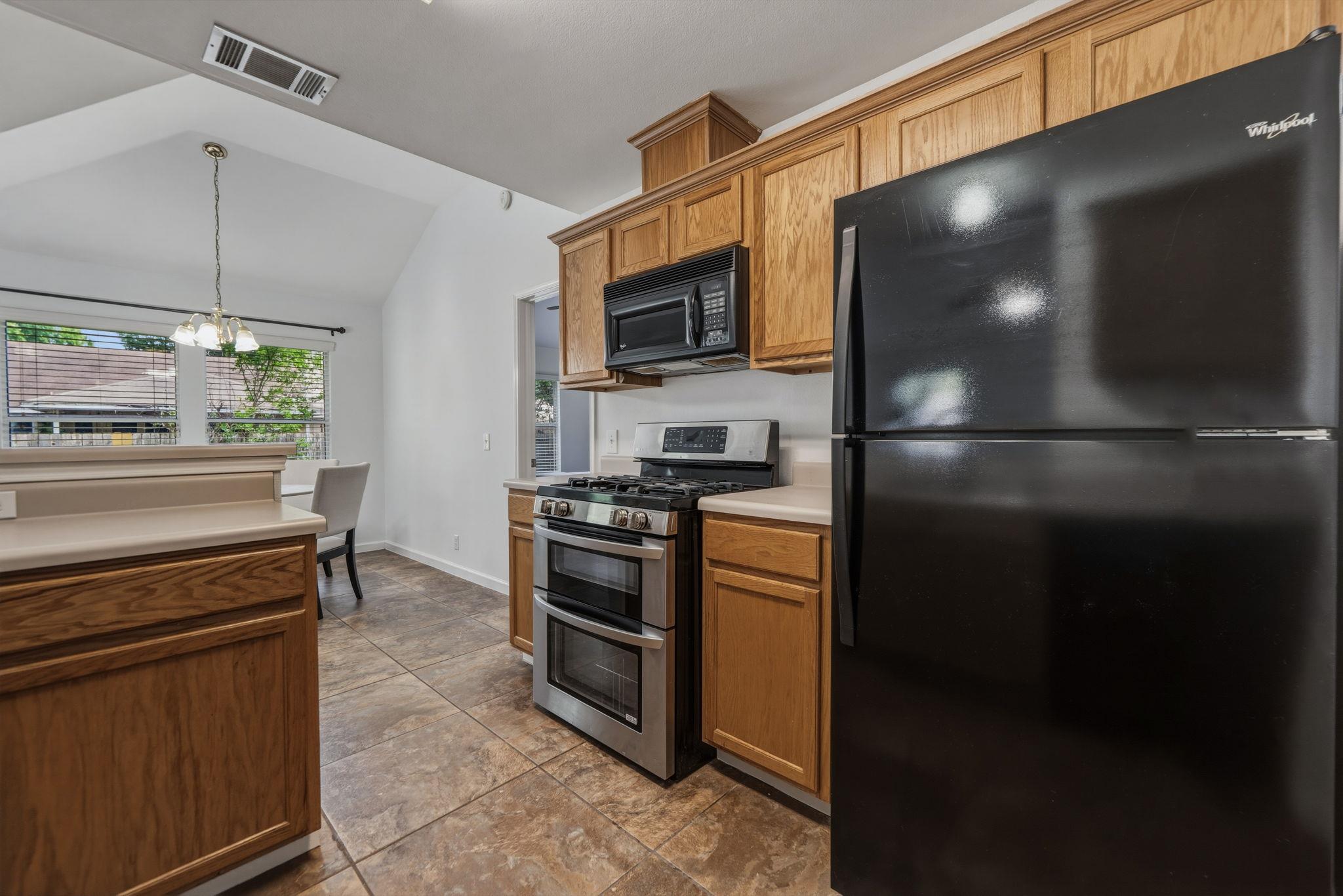 1590 Brandi Cir, Kyle, TX 78640