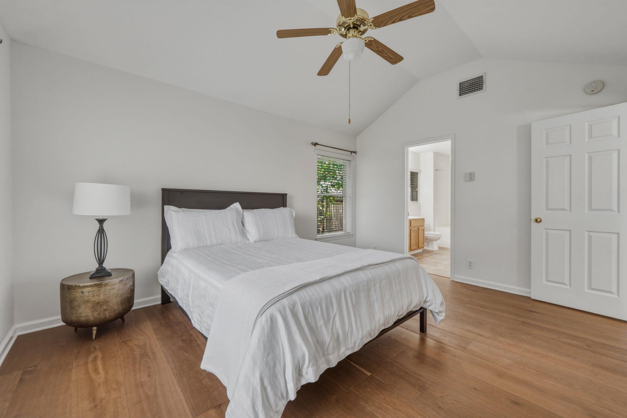 1590 Brandi Cir, Kyle, TX 78640
