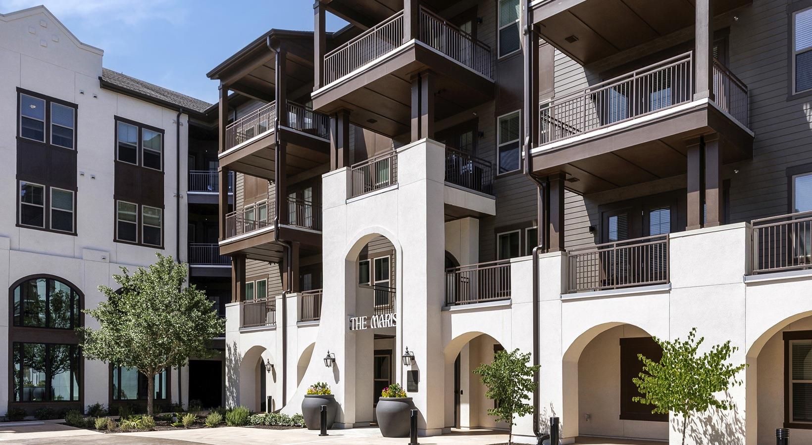10520 Lakeline Mall Dr # 125, Austin, TX 78717