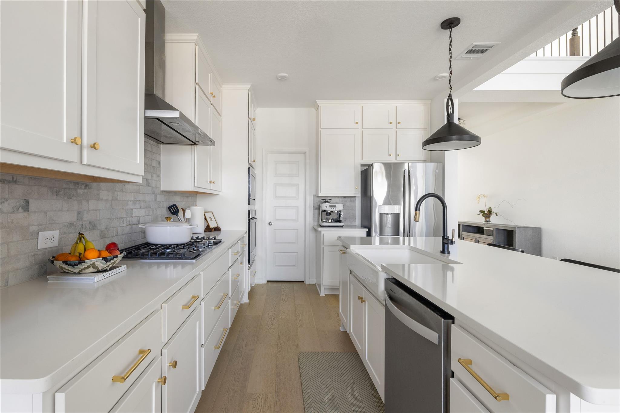 1421 Castalo Ln, Leander, TX 78641