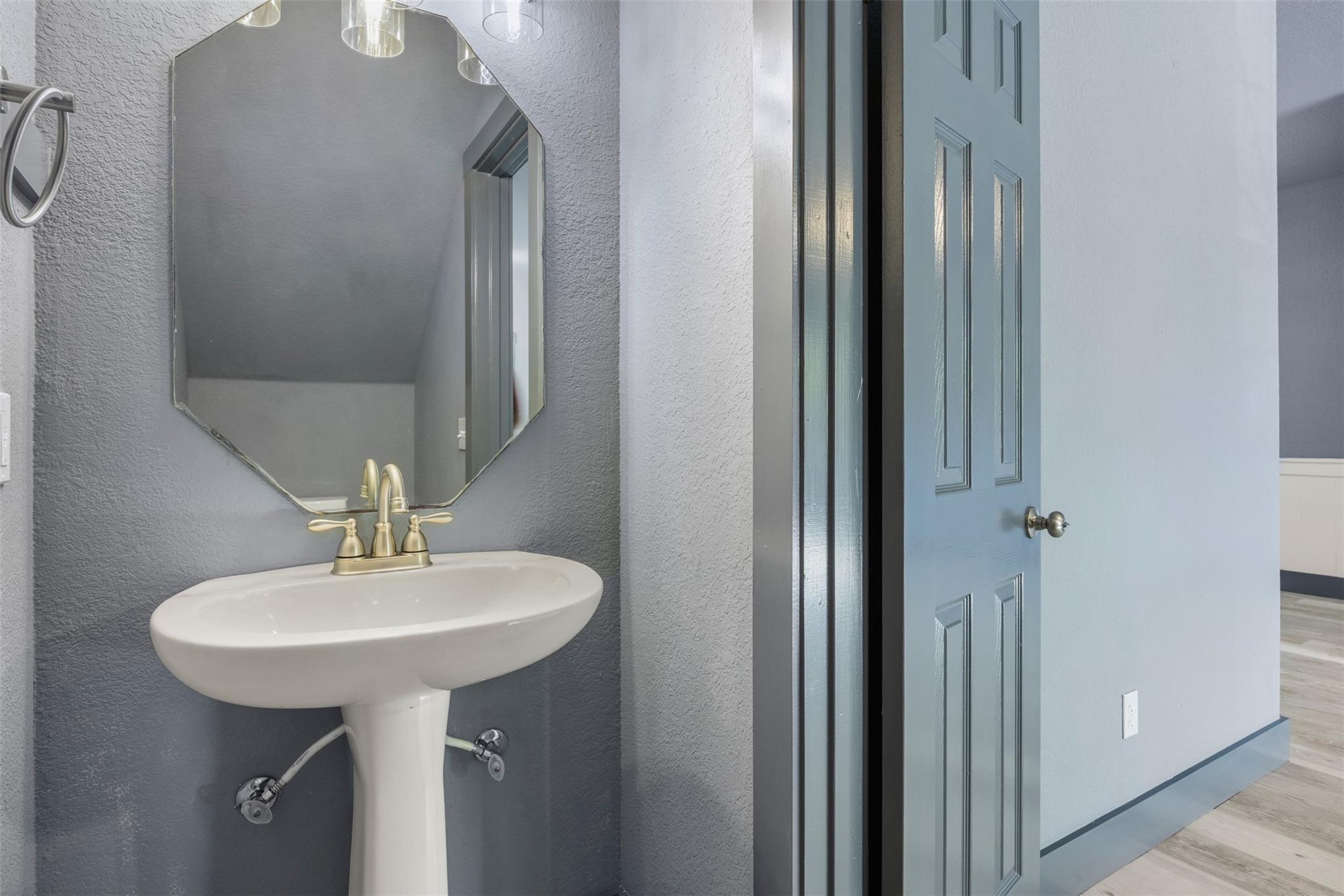 38 and 40 Deer Ridge Rd, Wimberley, TX 78676