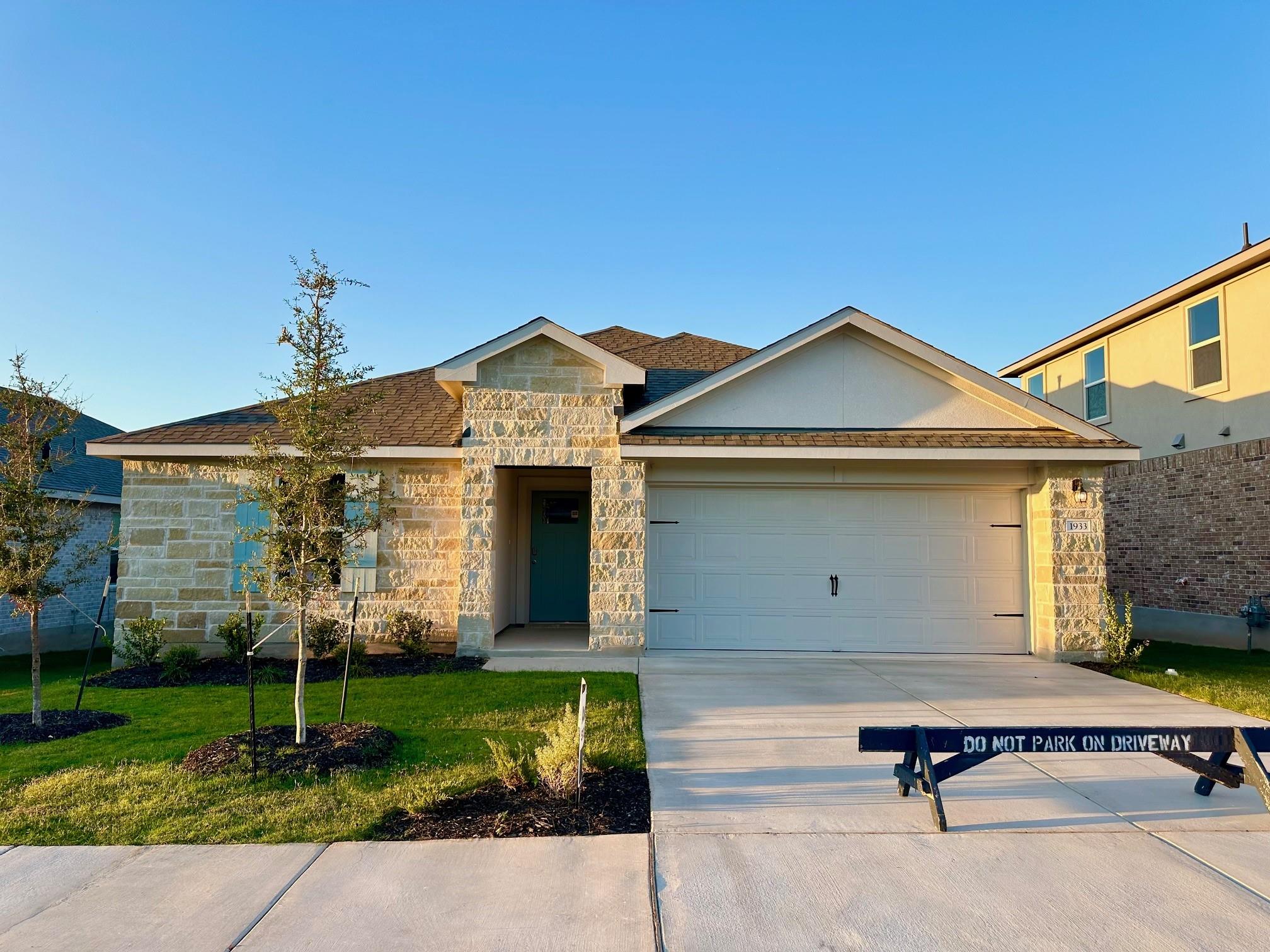 1933 Lazy Acres St, Leander, TX 78641